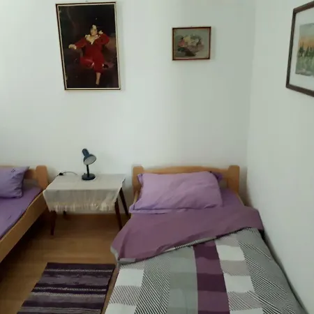 Fox Apartament *